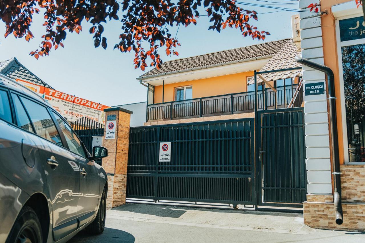 Orange House Apartment Тимишоара Екстериор снимка